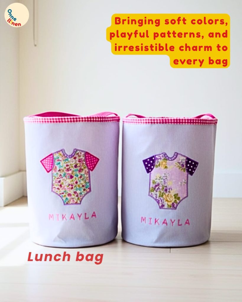 Lunch bag tabung custom bordir nama Mikayla tema bodysuit bayi. Souvenir lahiran