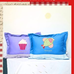 Souvenir ulang tahun bantal frame gambar transportasi dan cupcake - onnellinen