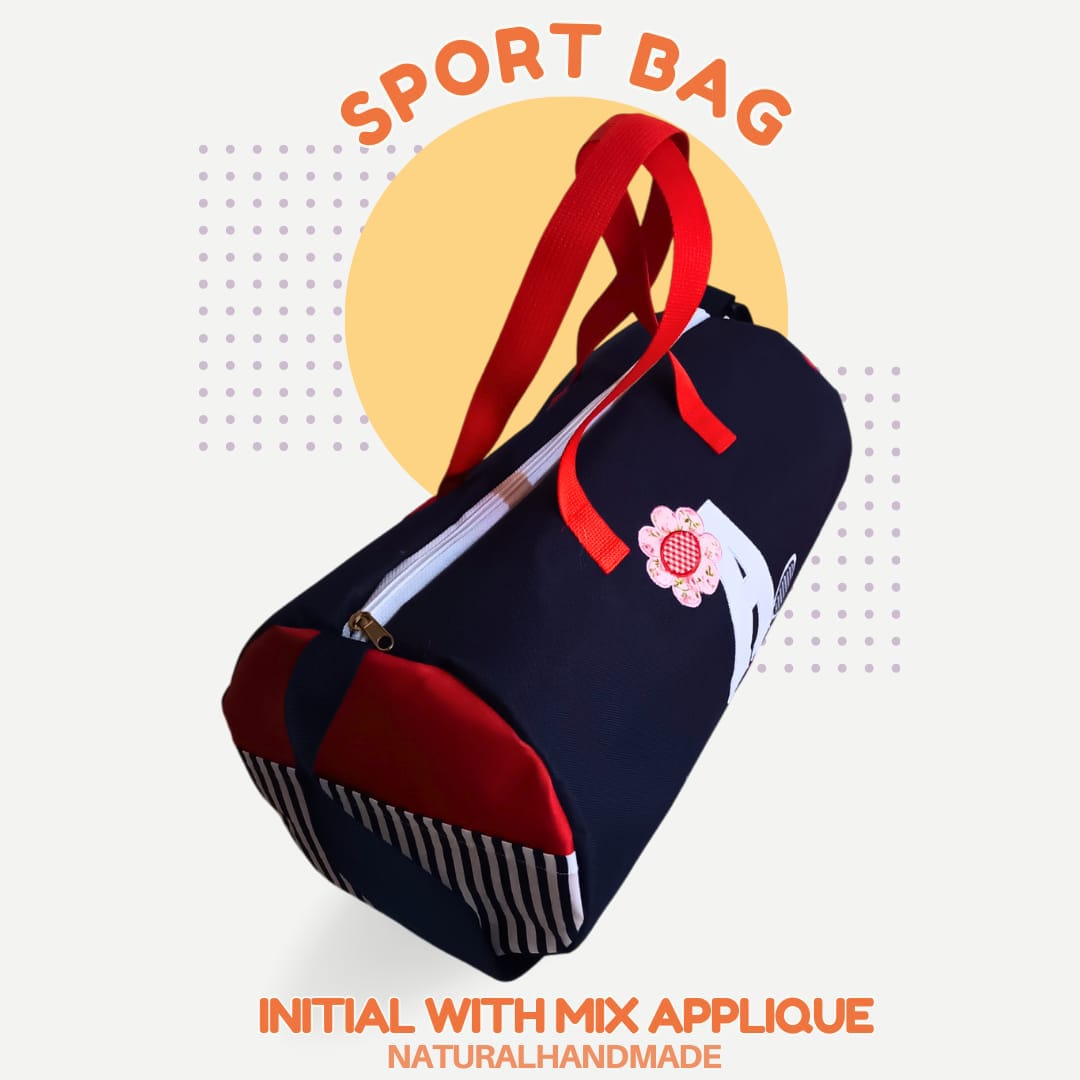 Souvenir ultah unik sport bag bordir inisial nama dan gambar raket plus bunga