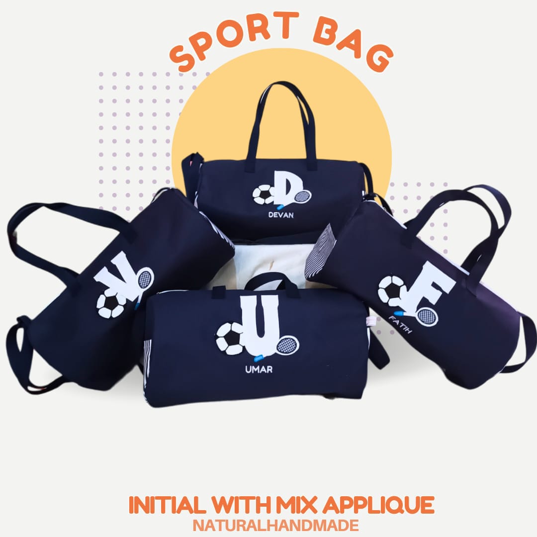 Souvenir ultah unik sport bag bordir inisial nama dan gambar raket plus bola sepak