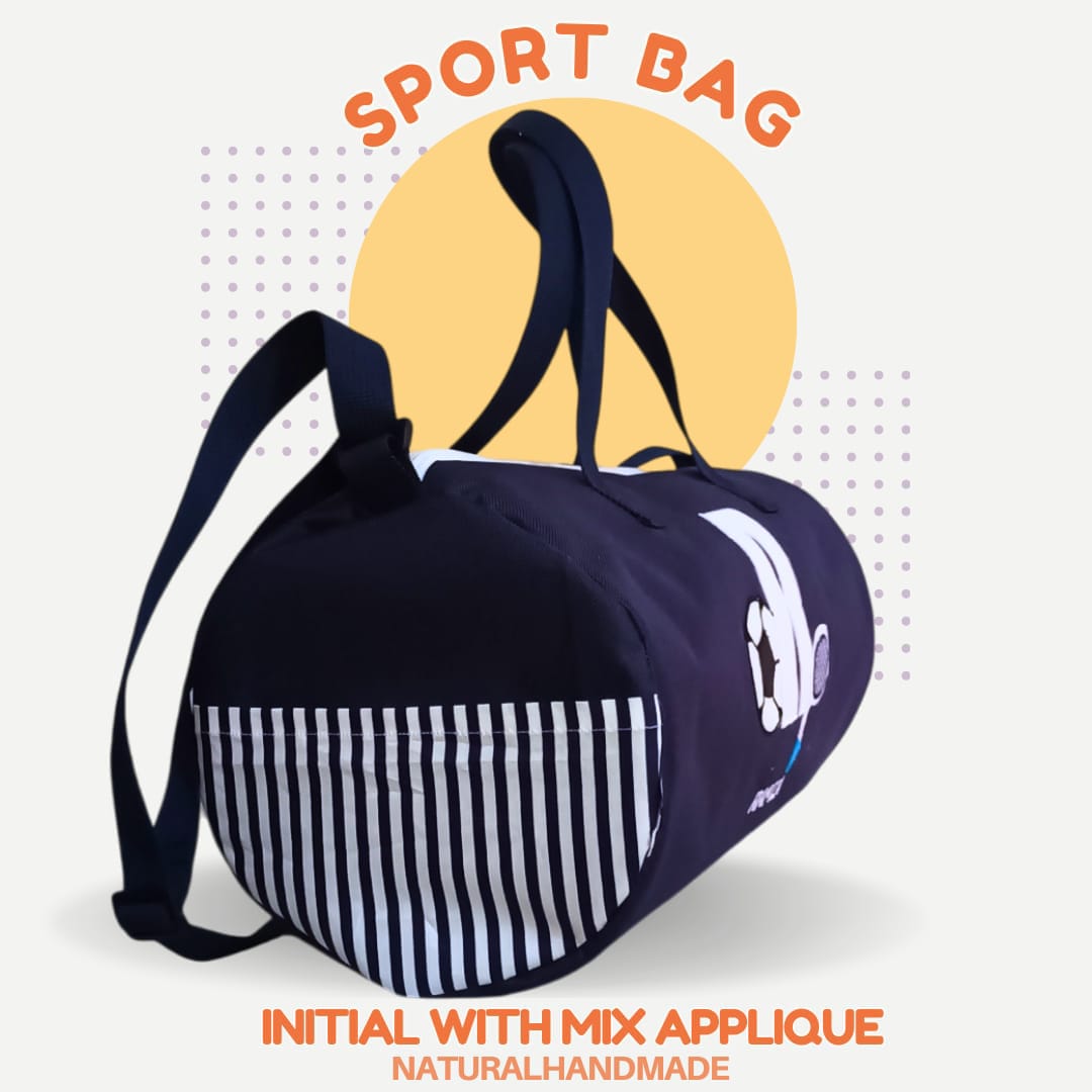 Souvenir ultah unik sport bag bordir inisial nama dan gambar raket plus bola sepak